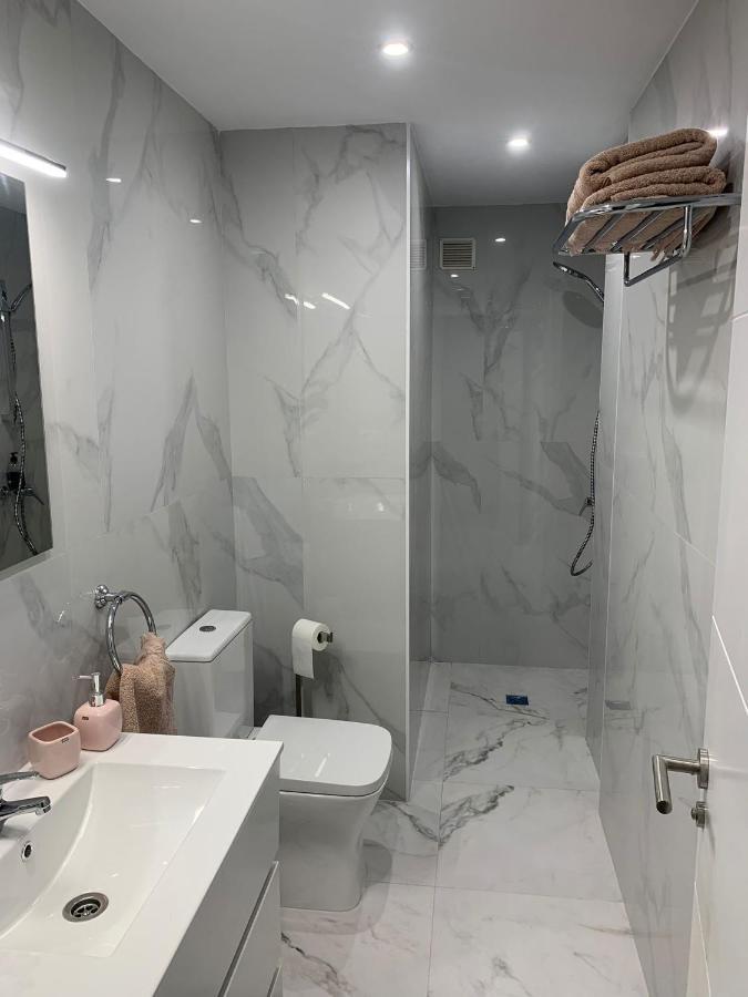 Los Boliches Holidays Suites Fuengirola Buitenkant foto