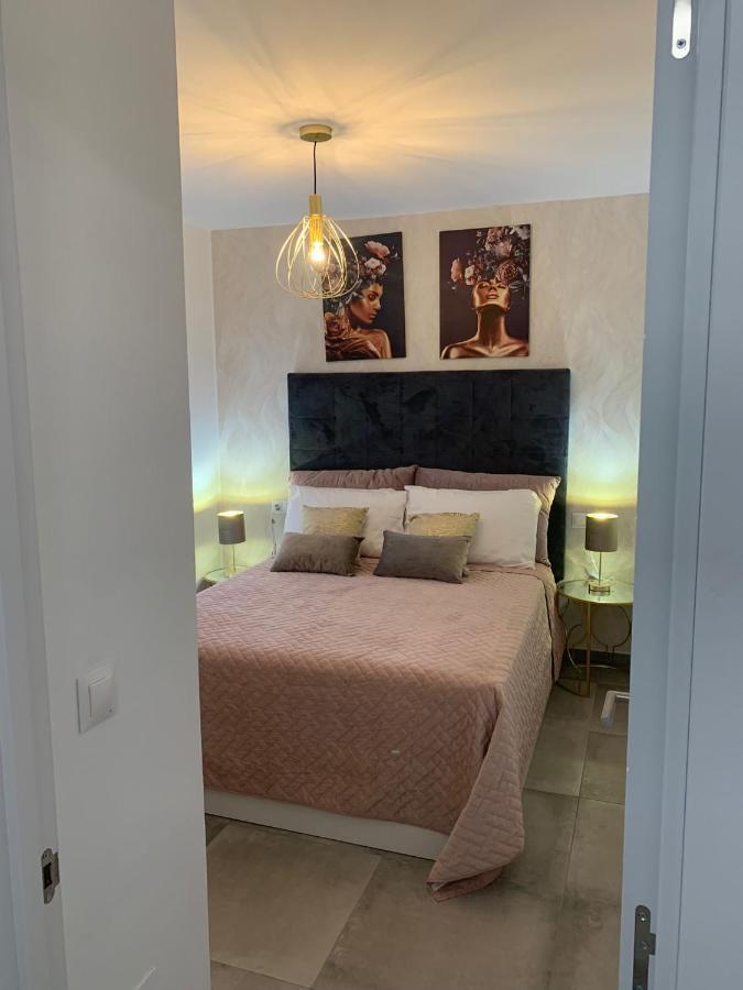 Los Boliches Holidays Suites Fuengirola Buitenkant foto